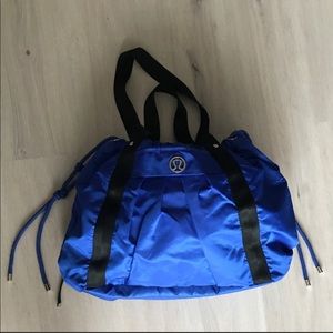 Electric blue Lululemon weekender travel bag